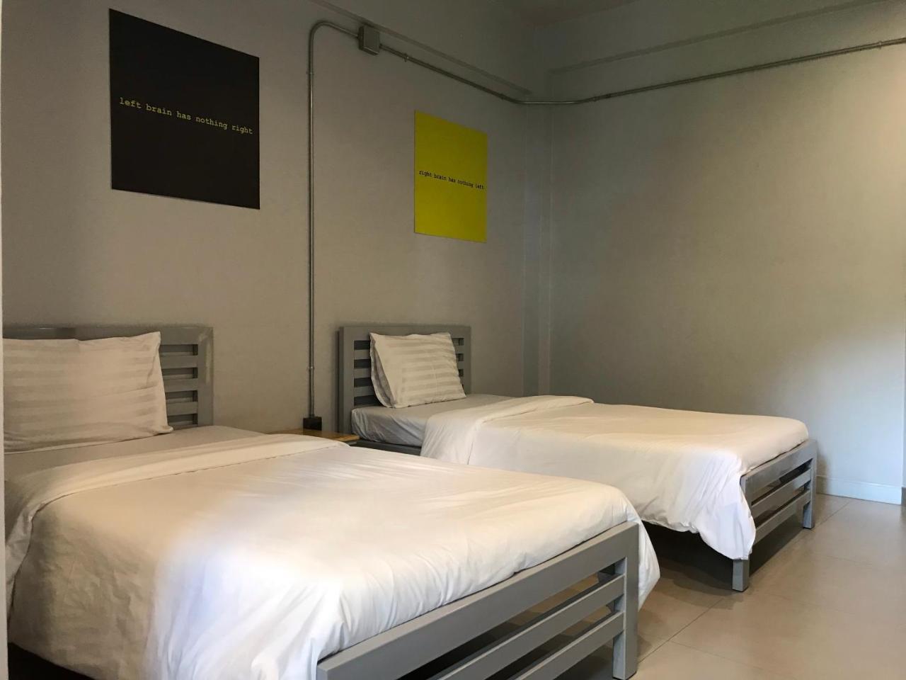 S1Hostel Bangkok Eksteriør billede